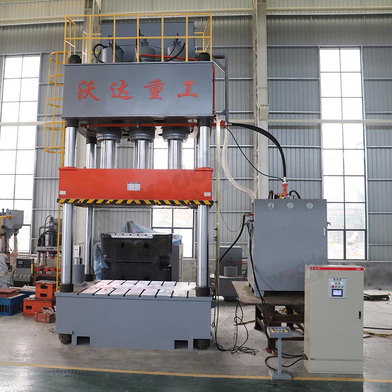 1200吨四柱油压机按需定制