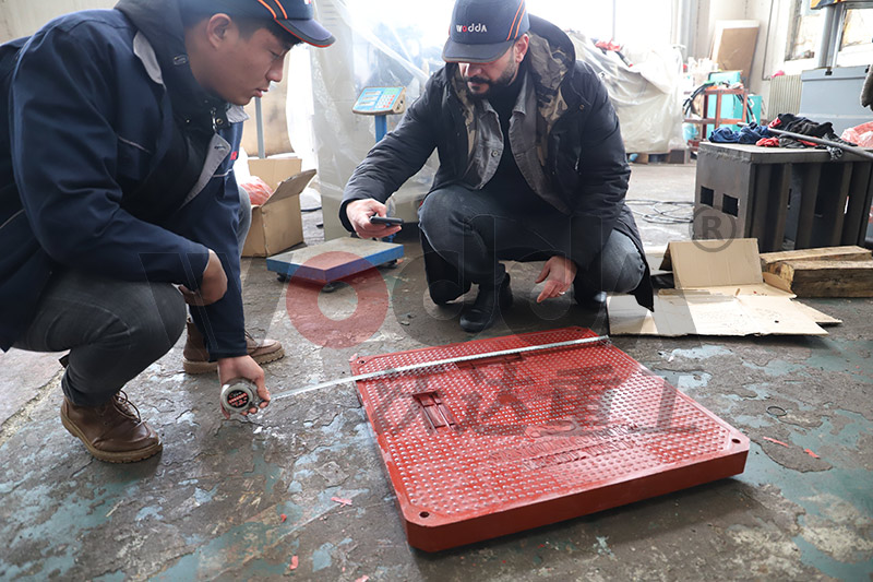 树脂井盖成型油压机-315吨四柱油压机
