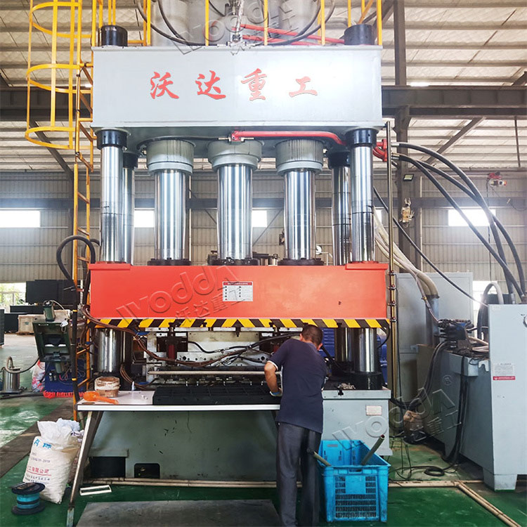 塑料建筑模板成型油压机按需定制.jpg